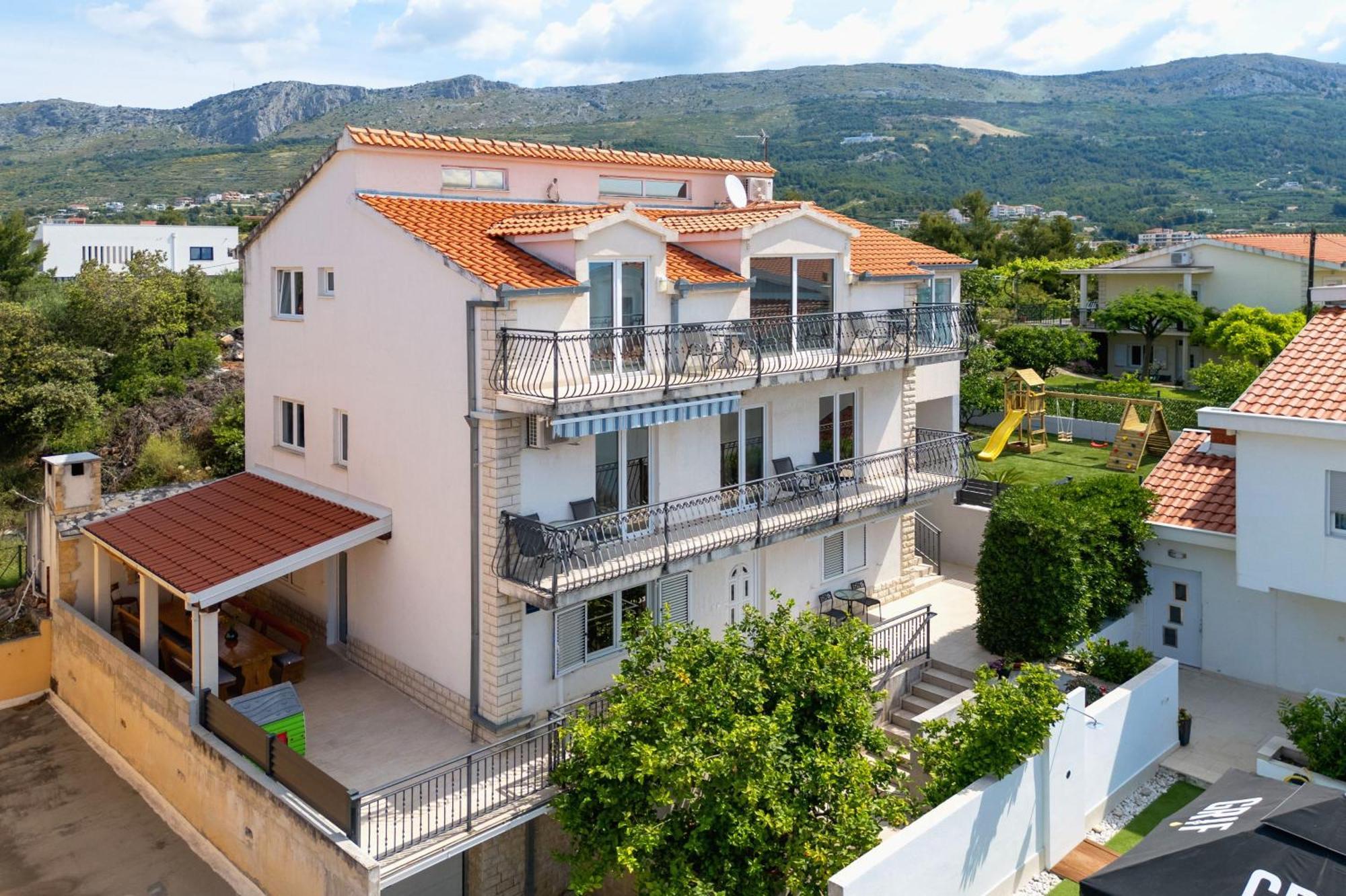 Apartments Solmar Podstrana Exterior photo